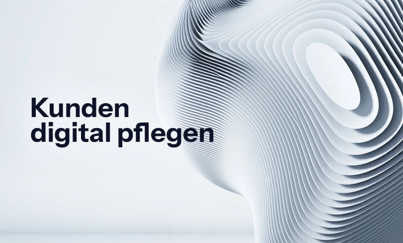 blog-crm-im-vertrieb Abstrakte 3D-Skulptur auf hellem Hintergrund mit dem schwarzen Schriftzug „Kunden digital pflegen". CRM im Vertrieb