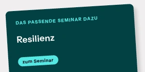 Dunkeltürkises Banner mit weißem Text „Resilienz“ und hellblauem Button „zum Seminar“ auf grauem Grund.
